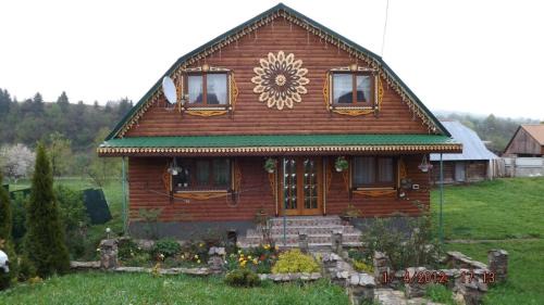 Soymy House | Sadyba u Anastasijky