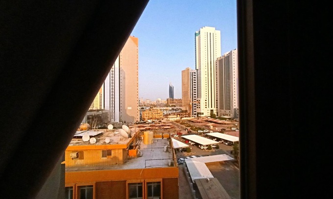 Kuwait City Hotel | Safari House Suite