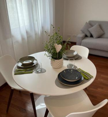 Pordenone Apartment | Saffron Suite, just a few minutes from the center and station