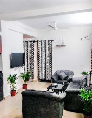 Varca Apartment | Safron Modern Stay at Varca, Goa