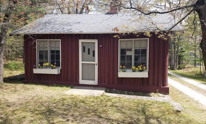 Tawas City Cabin | Sage, Mermaid Coast Cottages on Lake Huron