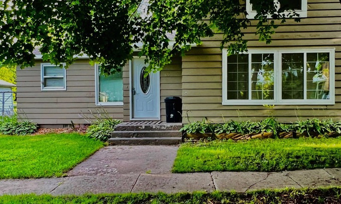 Lime Springs House | Sage Street Retreat, a quiet and relaxing getaway