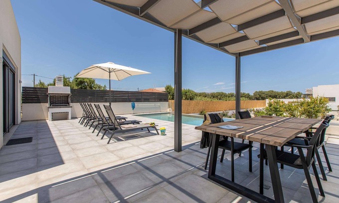 Tavronitis Villa | Sage Villa - Two Bedroom Villa, Sleeps 4
