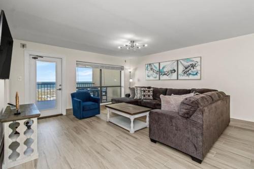 South Padre Island Apartment | Saida beachfront Oceanview Charm