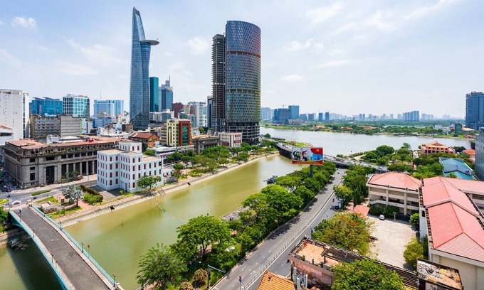 District 4 Apartment | Saigon Royal central