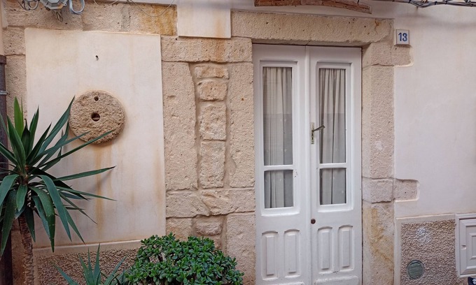 Carloforte Apartment | Sailor's House