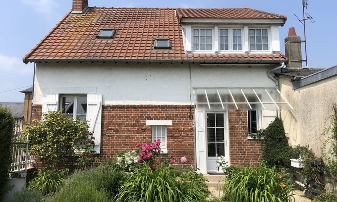Offranville Ski Chalet | Saint Exupery, town house with garden