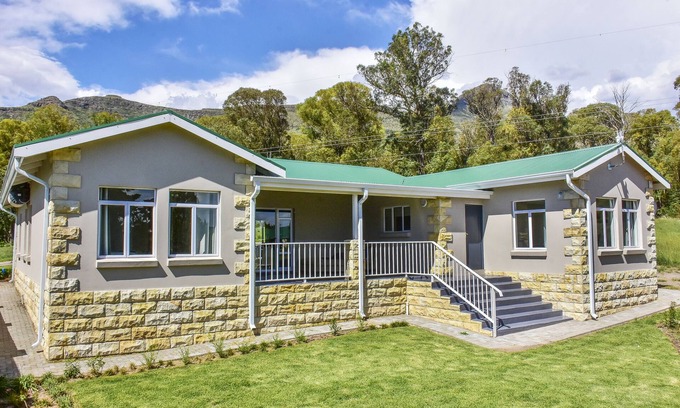 Clarens House | Saints Rest