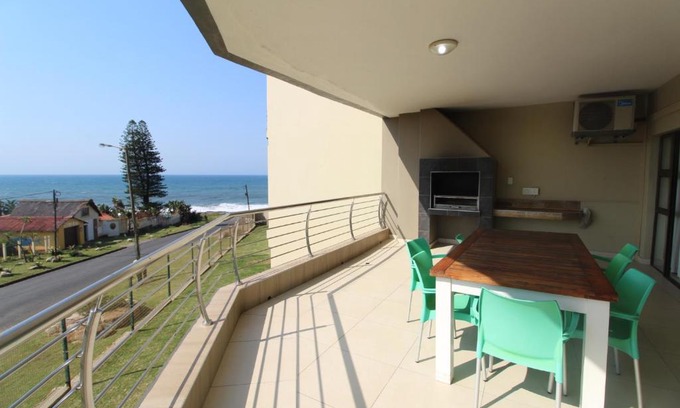 Margate Apartment | Saints View Resort Unit 9