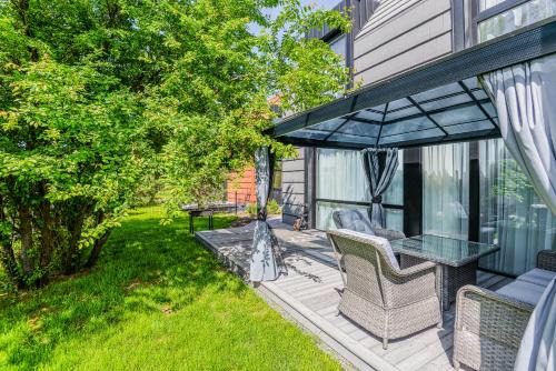 Palanga Apartment | Sakalo 9 kotedžas Palangoje