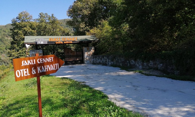 Yalova Hotel | Sakli Cennet Esadiye