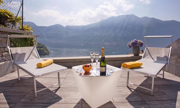 Sala Comacina Apartment | Sala Comacina Residence Apartment 5 - Sleeps up to 10 by Italian Apartments
