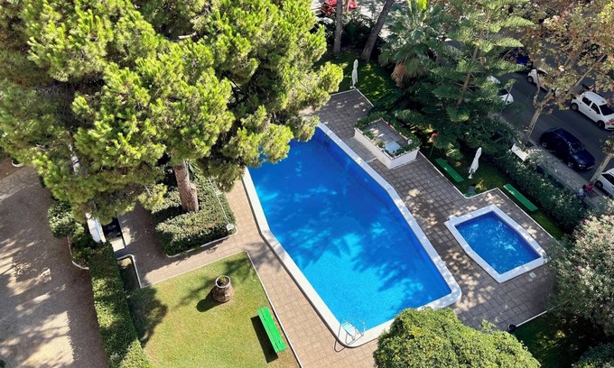 Salou City Centre Apartment | Salou | 5 pers | Swimming pool | Beach & PortAventura