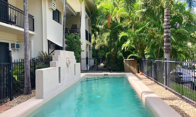 Trinity Beach Apartment | Salt and Sand Tropical Oasis Footsteps to Beach