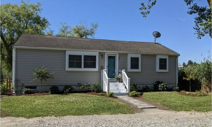 Brant Rock House | Salty Air & Beautiful Marsh Views: Paradise!