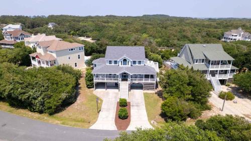Ocean Hill House | Salty Paws