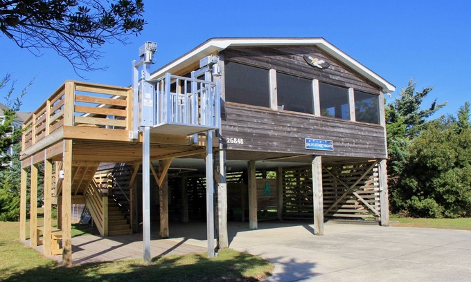 Salvo House | SALVO STARRY NIGHTS: The reviews are in: Short Walk to Beach & Super Clean!