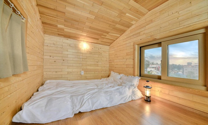 Samcheok House | Samcheok View of Sea Pension