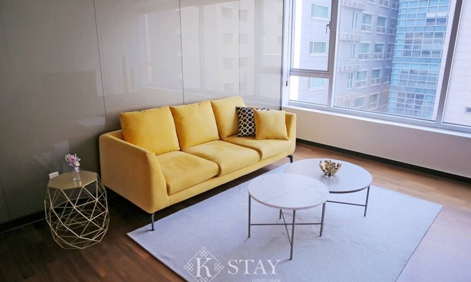 COEX House | SAMSEONG 270°WINDOW VIEW , 2BDR2BATH- 5MIN, GANGNAM-GU