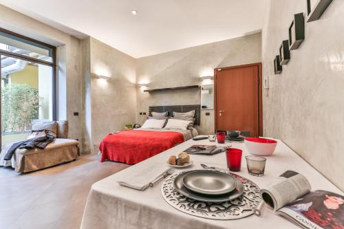 San Babila Apartment | San Babila Suite