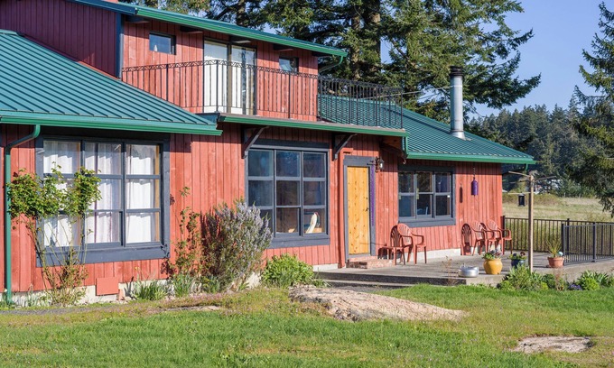 Friday Harbor House | San Juan Island, Wild Rose Ranch #185