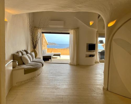 Capo Coda Cavallo Apartment | SAN TEODORO PUNTA EST FANTASTICO TRILOCALE VISTA MARE