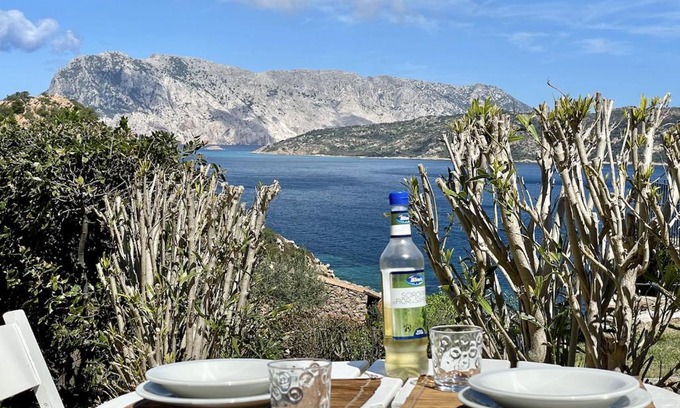 Capo Coda Cavallo Apartment | SAN TEODORO PUNTA EST MONOLOCALE VISTA MARE