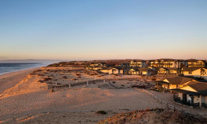 Marina Resort | Sanctuary Beach Resort