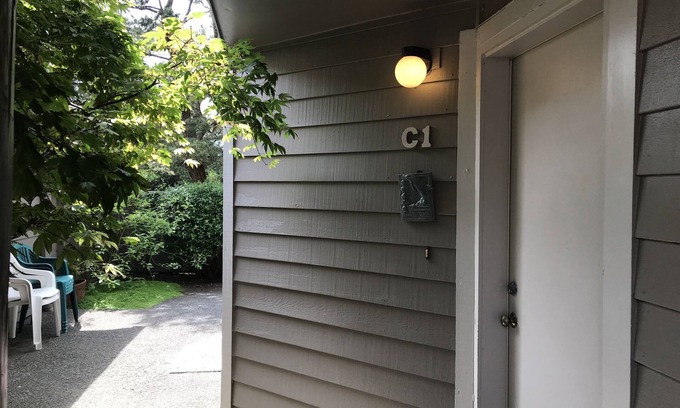 Tolovana Park House | Sandcastle condo C-1 - indoor pool - Cannon Beach Property Mgmt