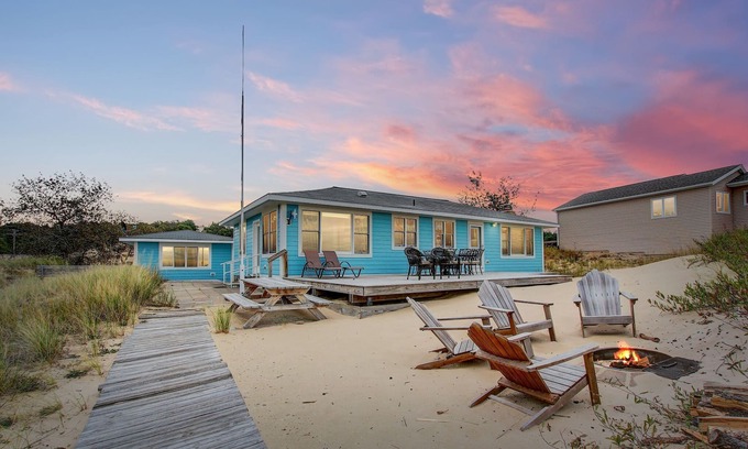 Northport House | SandcastleNorthport Lake Michigan HAS MOVED!nSame Beach bigger house VRBO4684220