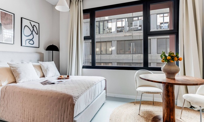 Piraeus Apartment | Sanders Port - Popular Studio Near Piraeus Port