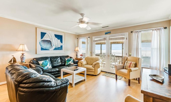 Folly Beach House | Sandi Lou