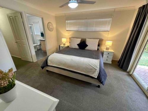 Sandstone Point House | Sandstone Point and Bribie Beaches