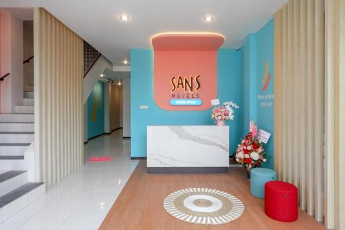 West Semarang Hotel | Sans Hotel Good Wish Semarang