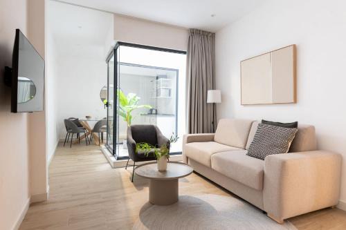 San Lorenzo Apartment | Santa Ana 18 Suite Apartments