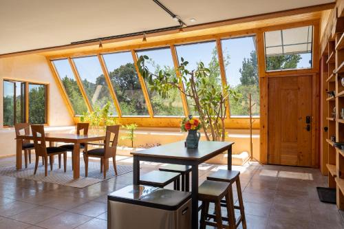 Santa Fe House | Santa Fe Ridgetop Retreat With 2 Hot Tubs and Views