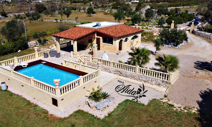 Corsano Villa | Santa Maria di Leuca salento the villa of Aida private parking