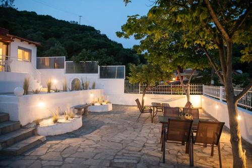 Volvi House | Santa Marina Garden - Suite A