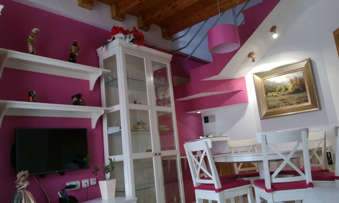 Pinto Apartment | Santiago Pinto. TuCasaTemporal