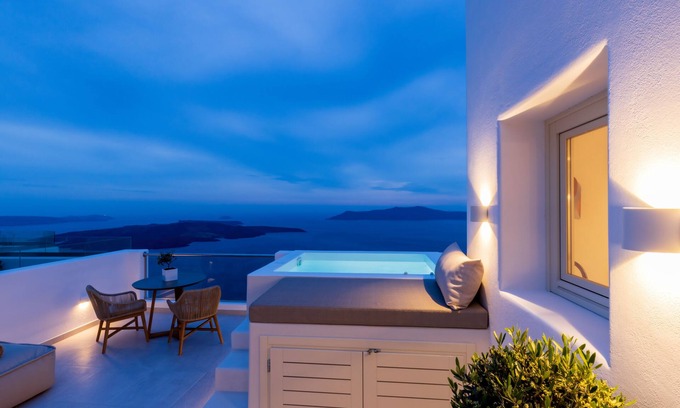 Firostefani Apartment | Santorini View Studios-Adults Only