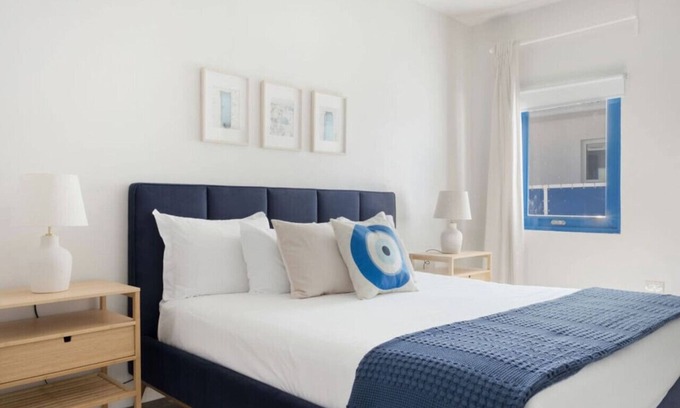 Ocean Park Apartment | Santorini Villa PoolBeachHouse