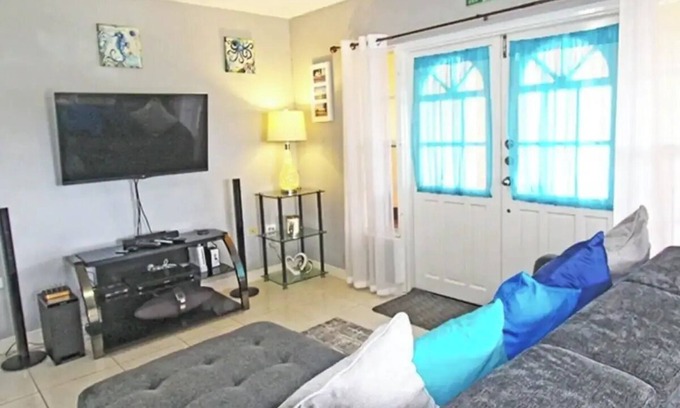 Deanes House | Sapper Lodge Apartmentnn