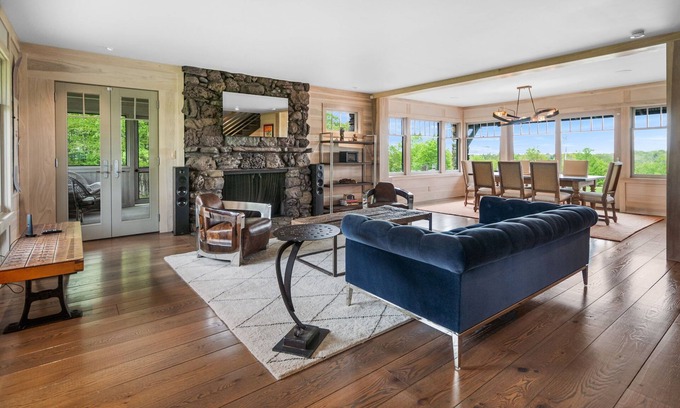 Greenfield Center House | Saratoga's Musical Oasis|Heated Pool|King Bed|Mountain Views|