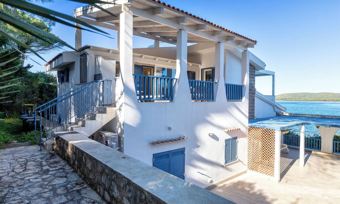 Porto Conte Apartment | Sardinia Re - Porto Conte Bay Terrace