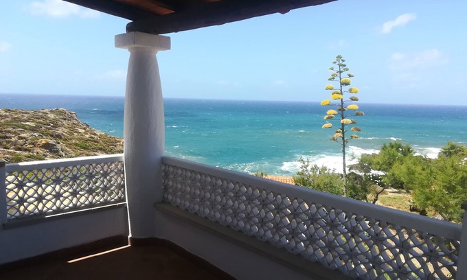 Torre dei Corsari Apartment | Sardinia, Torre Dei Corsari: Panoramic apartment in villa