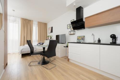 Wilanow Apartment | Sarmacka 27 studio 2 - Medicover/Paley