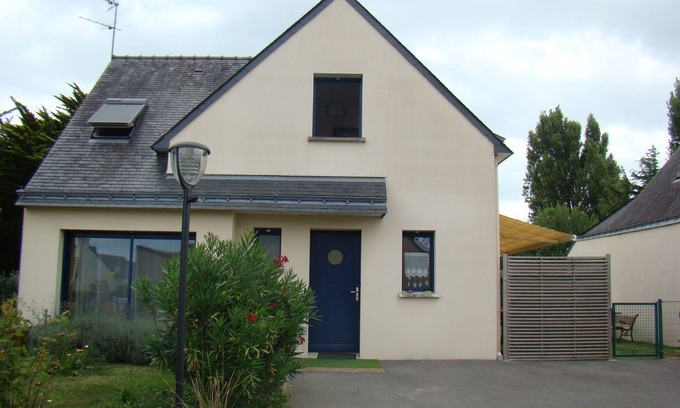 Penvins House | Sarzeau: ENJOY THE CALM AND THE PROXIMITY OF THE SEA AND BEAUTIFUL BEACHES