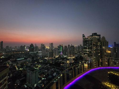 Sathorn Apartment | Sathorn prime Panorama City View rooftop bar
