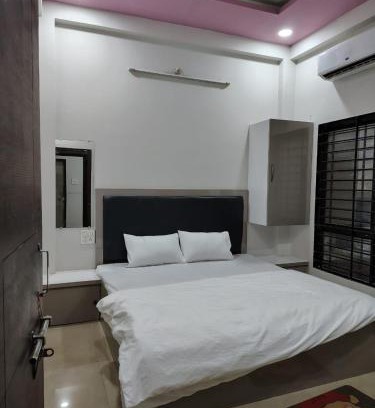 Indore Apartment | Satyabhama Homestay-Opel-2 BHK Apartment