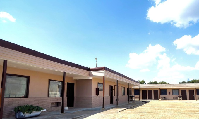 Forrest City Hotel | Save Inn By Hotel O Forrest City I 40